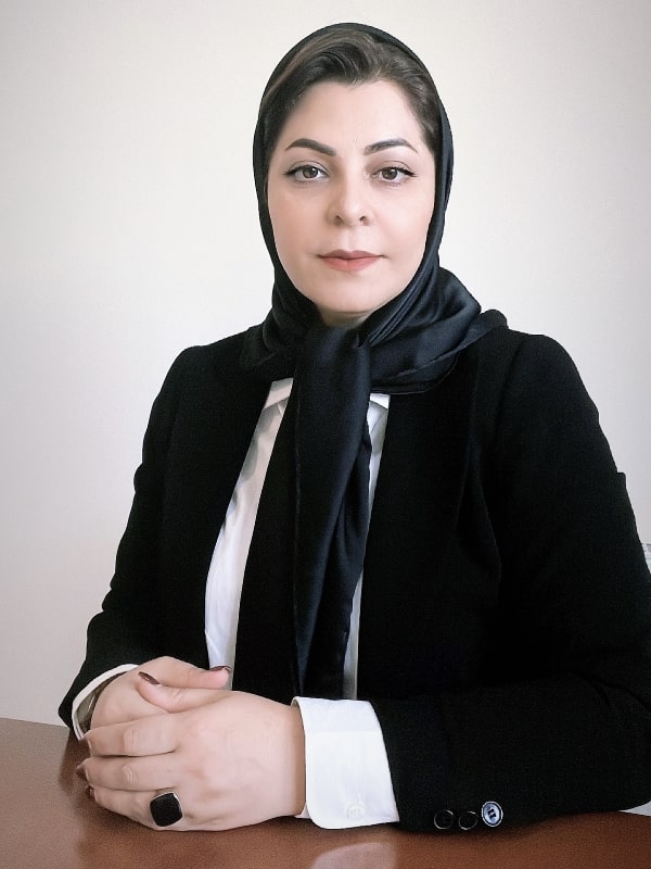 سارا آژیده
