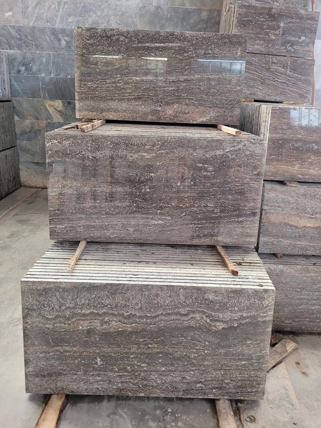 سنگ تراورتن سیلور دپو شده