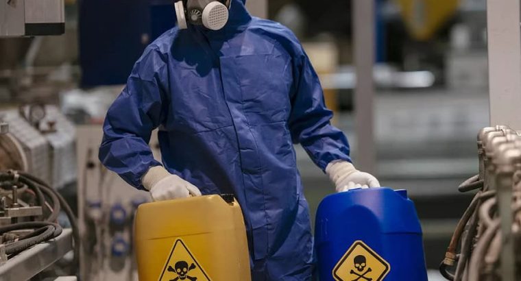 راهنمای جامع خرید مواد شیمیایی صنعتی در ایران