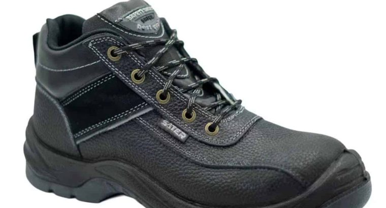 راهنمای خرید کفش ایمنی با قیمت مناسب؛ چرا کفش فروتن انتخاب درستی است؟