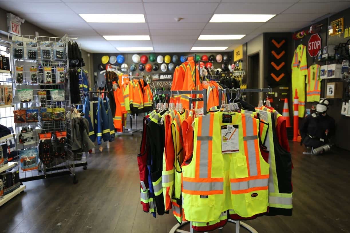 بررسی خدمات فروشگاه؛ از پشتیبانی تا ضمانت