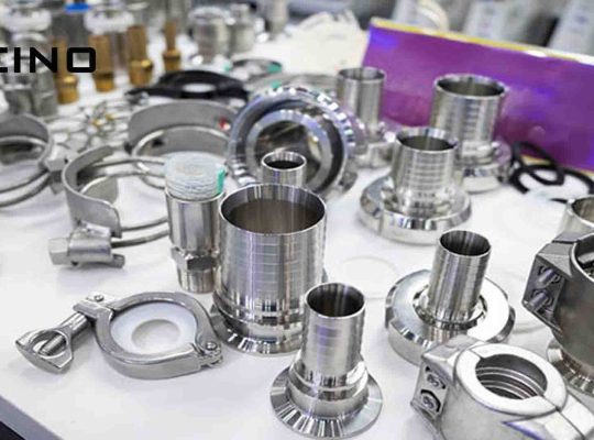 بررسی کامل اتصالات استنلس استیل؛ معرفی انواع و معیارهای ضروری برای یک خرید مطمئن