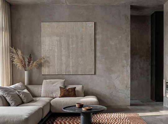 رمز موفقیت فضاهای مدرن ۲۰۲۵ در انتخاب پوشش نهایی؛ چرا میکروسمنت ترند بعدی طراحی است؟