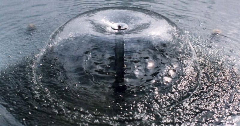 آبنمای باغ تالار