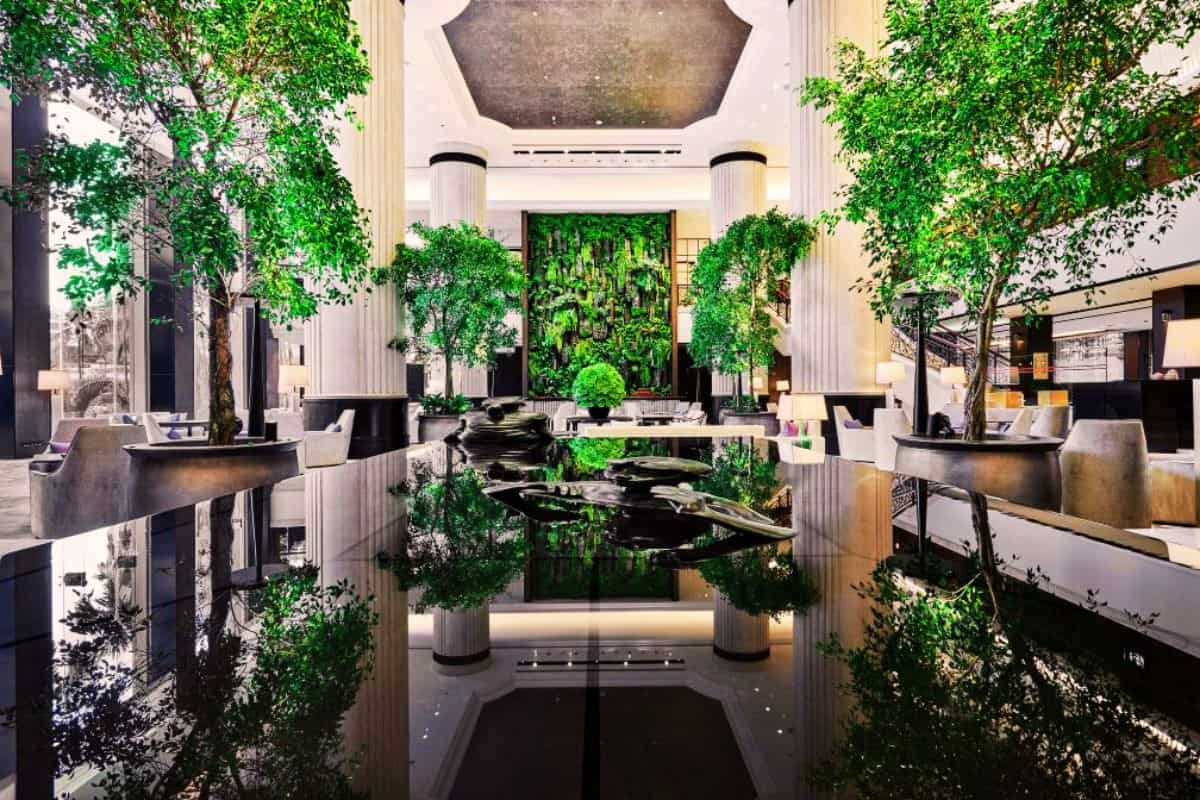 محوطه سازی لوکس و پر هزینه